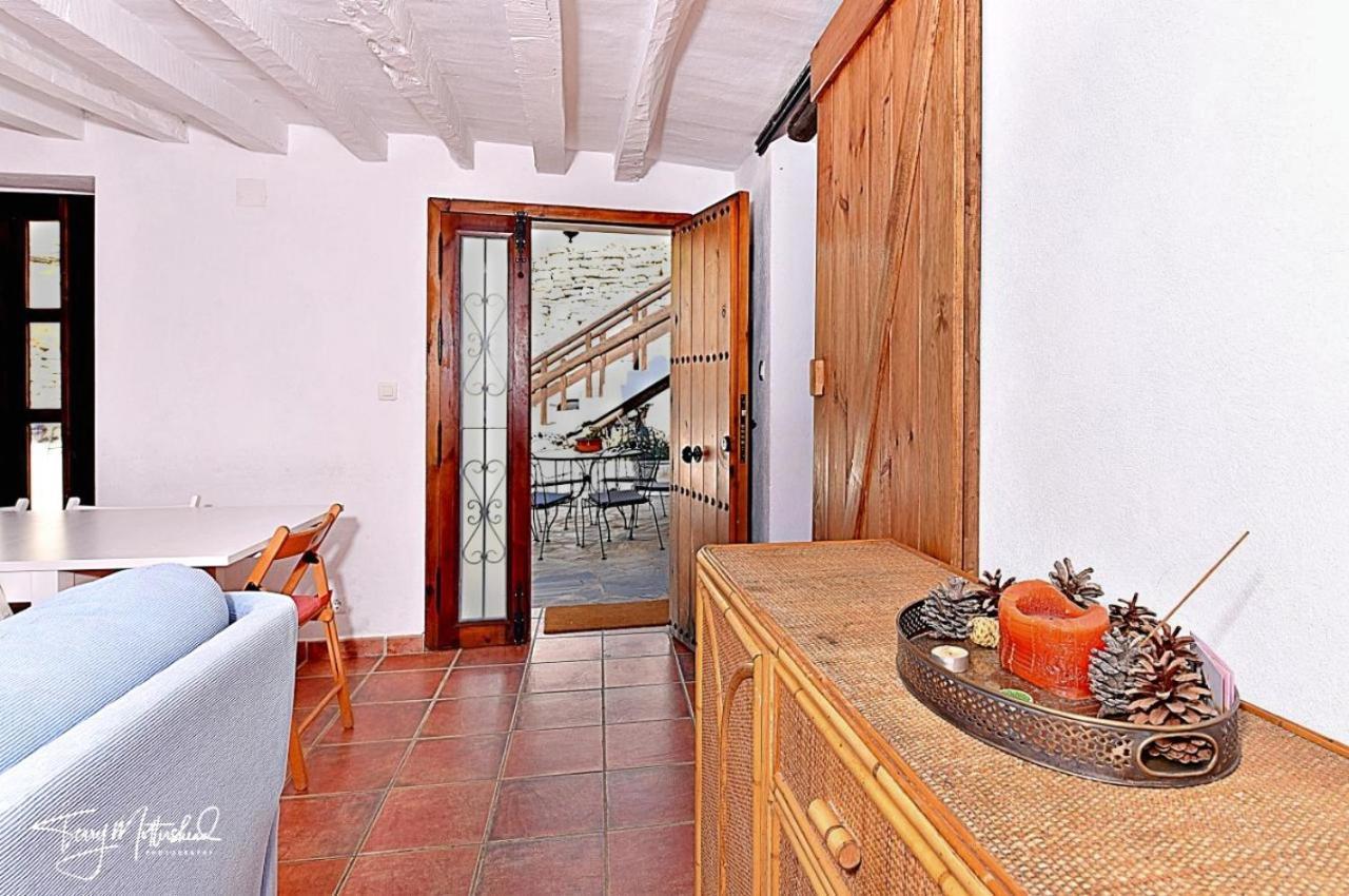 La Casa Del Agua Guest House Montefrio Exterior photo
